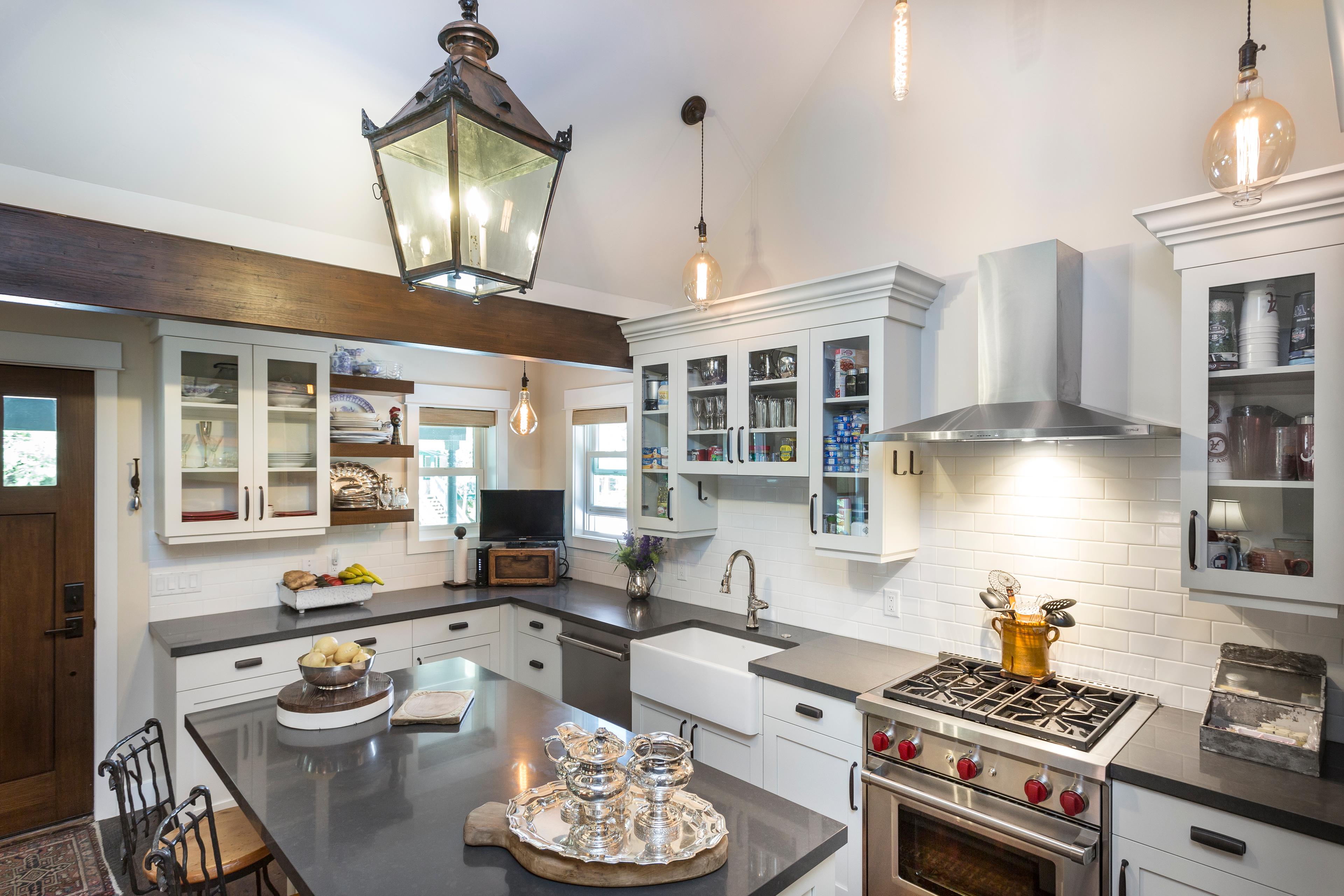 Kitchen Wall & Cabinet Painting